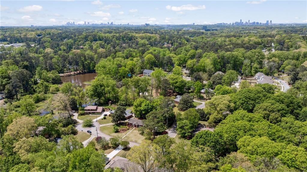 2327 Doreen Court, Atlanta, Georgia image 44