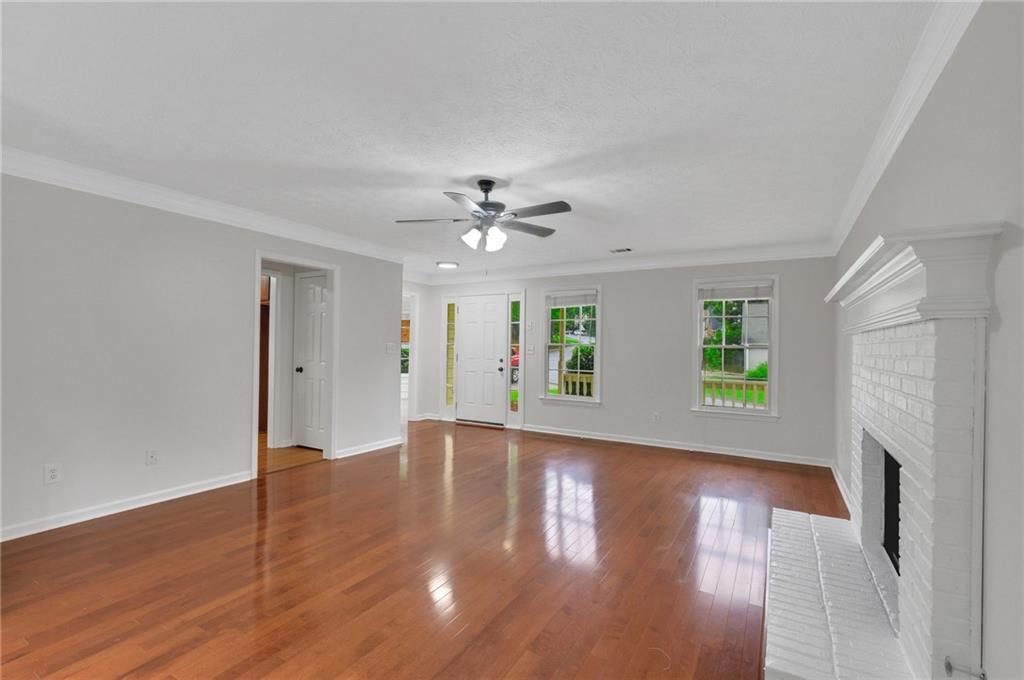 4009 Riverstone Drive, Suwanee, Georgia image 4