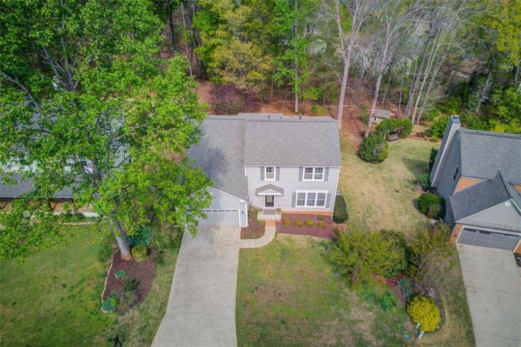 6530 Maid Marion Close