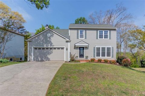 6530 Maid Marion Close Alpharetta GA 30005