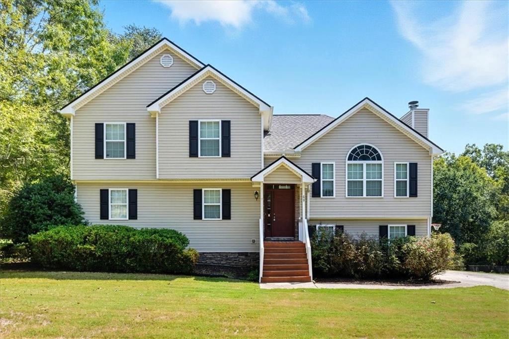 Welcome to this beautiful 4-bedroom, 3-bath tri-level home situated on a large cul-de-sac lot in a quiet, established neighborhood. This home offers plenty of space for comfortable living and entertaining, with multiple levels providing both privacy and versatility. The main living areas are bright and inviting, with a flowing layout perfect for gatherings.The kitchen features ample cabinetry, granite countertops and connects seamlessly to the dining and living spaces. The lower level offers additional living or recreation space, ideal for a family room, home office, or guest suite. Upstairs, you’ll find a primary bedroom with attached ensuite and two closets, two additonal bedrooms and a full bathroom located in the hallway. The main level and upstairs hallway have engineered hardwood floors, lvp in the bathrooms and lower level for easy maintenance.
Step outside and enjoy the expansive yard with room to garden, play, or simply relax. A true bonus awaits with the detached shed—equipped with power and AC, making it the perfect spot for a creative studio, private retreat, or home office. Tucked away on a quiet cul-de-sac, this property offers the perfect blend of peaceful living with convenient access to shopping, dining, and schools.