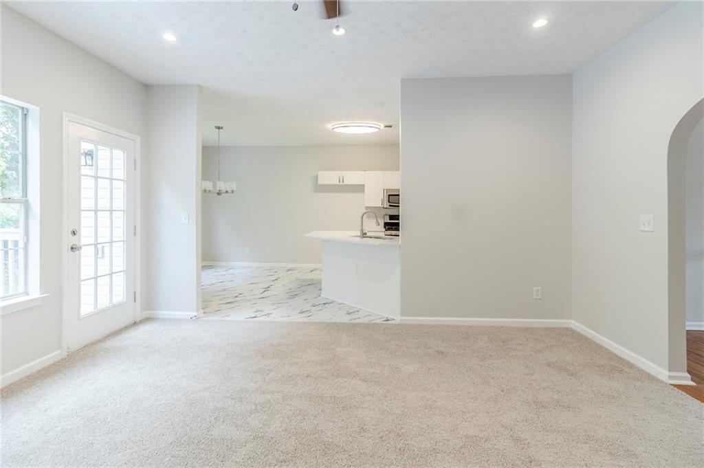 6118 Arbor Links Road