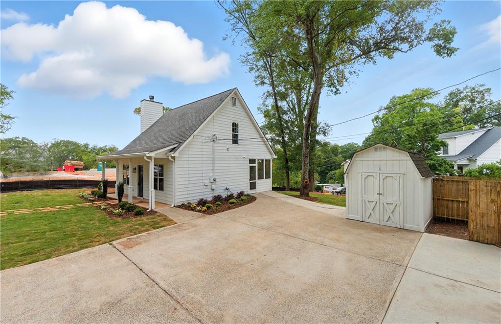 180 Summit Avenue SE