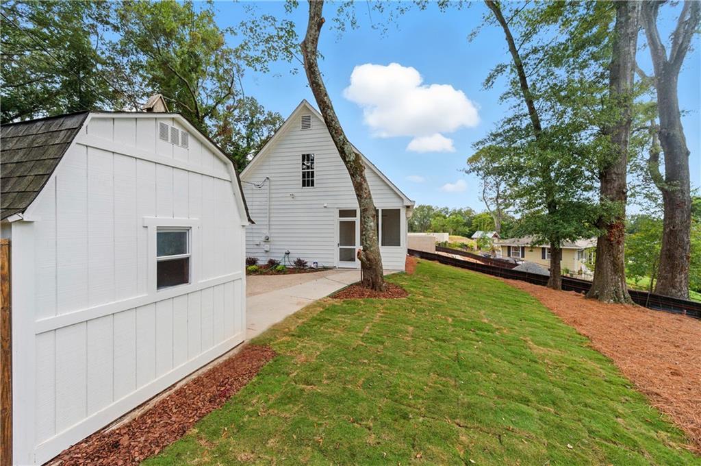 180 Summit Avenue SE