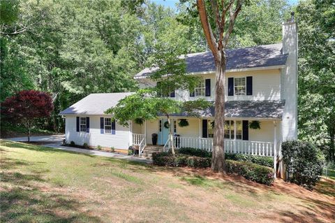 Homes For Sale - 2315 Fisher Drive<br/> Walton County, Loganville, GA 30052