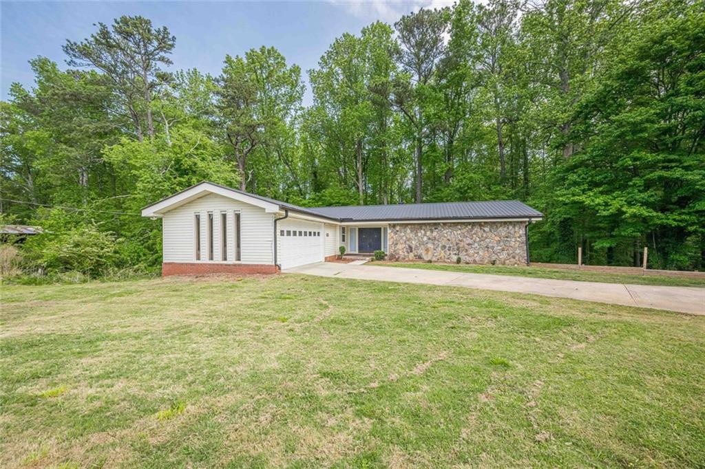 3349 Old Atlanta Road, Suwanee, Georgia image 2