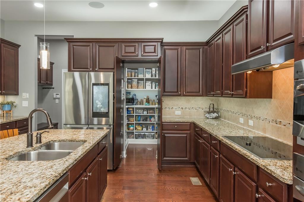 4589 Misty Meadows Drive, Marietta, Georgia image 7