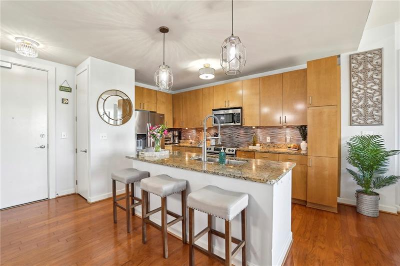 711 Cosmopolitan Drive NE 523