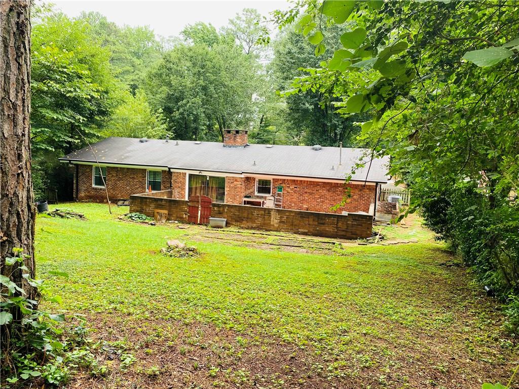 3727 Dial Drive, Stone Mountain, Georgia image 5