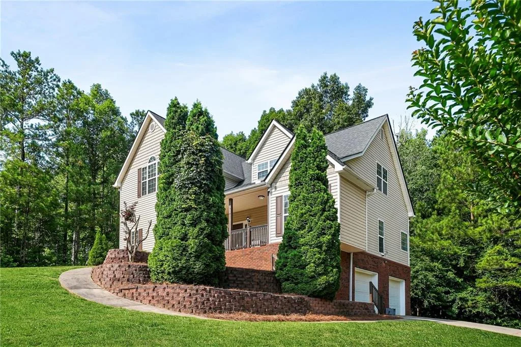 176 Oak Leaf Drive, Carrollton, GA, 30116