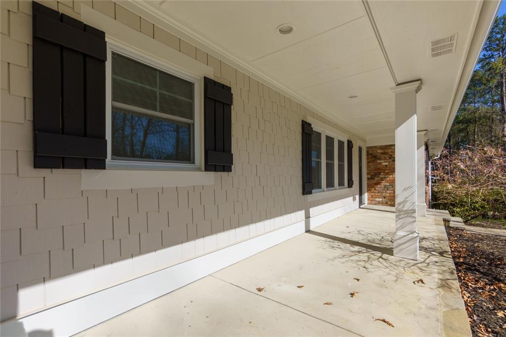 6570 Cherry Tree Lane NE