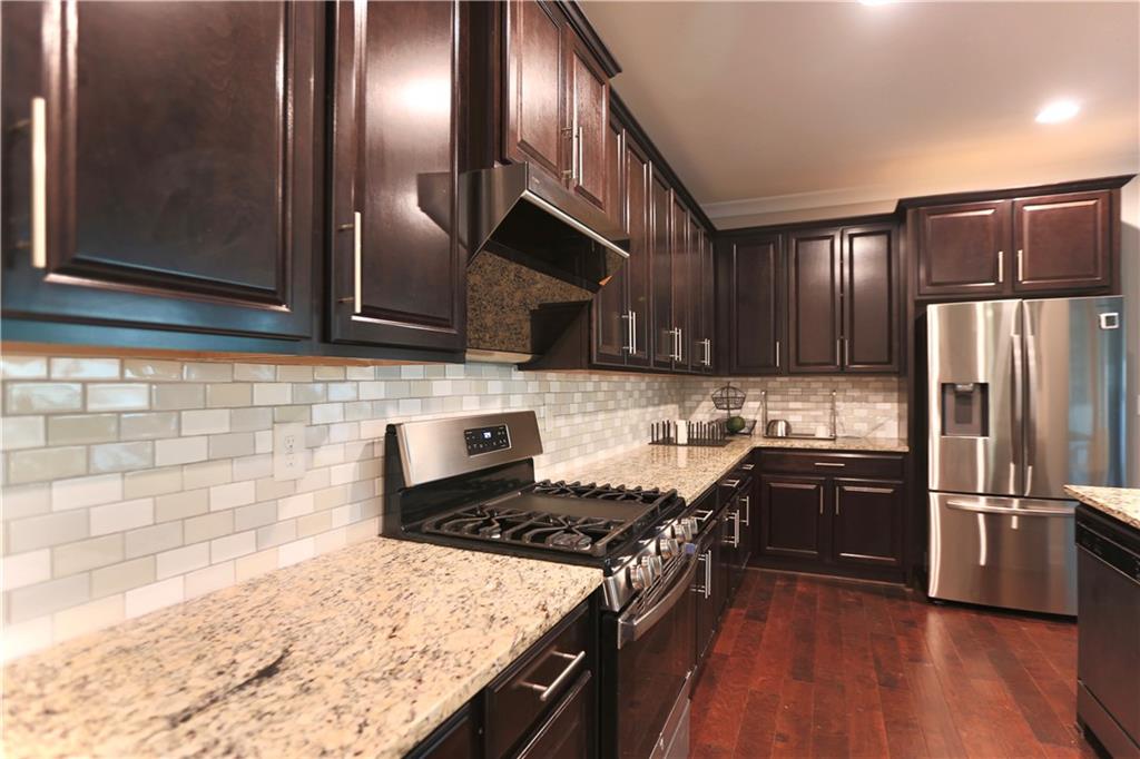 364 Causeway Court