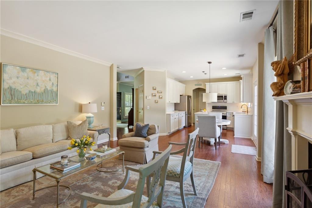 4545 Chelton Court SE