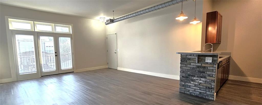 502 Pryor Street SW 301