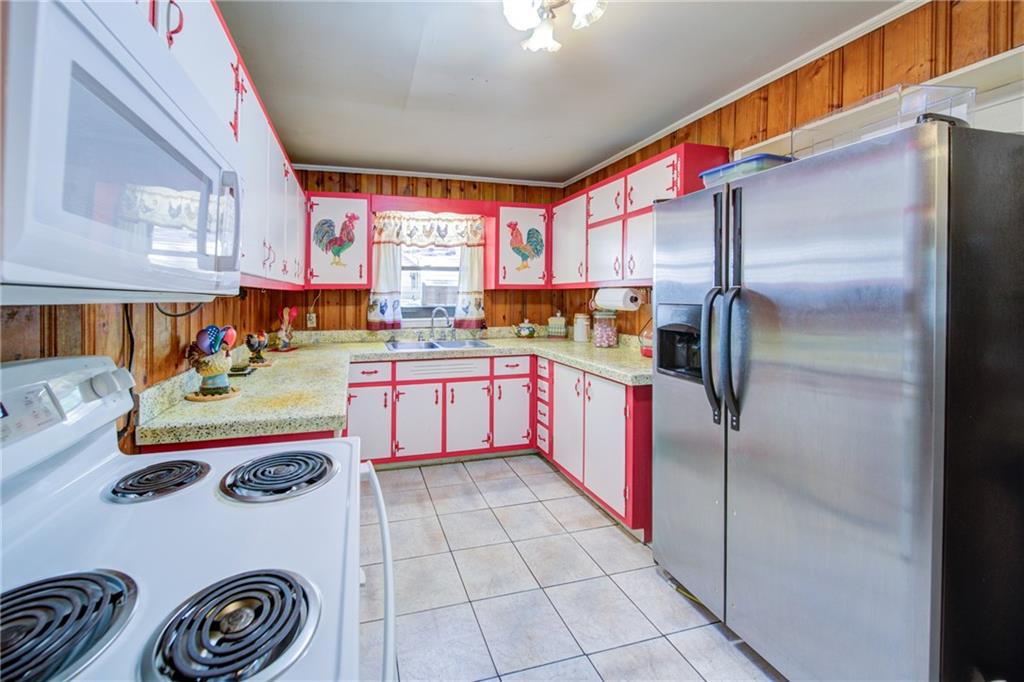 153 Dawson Forest Road