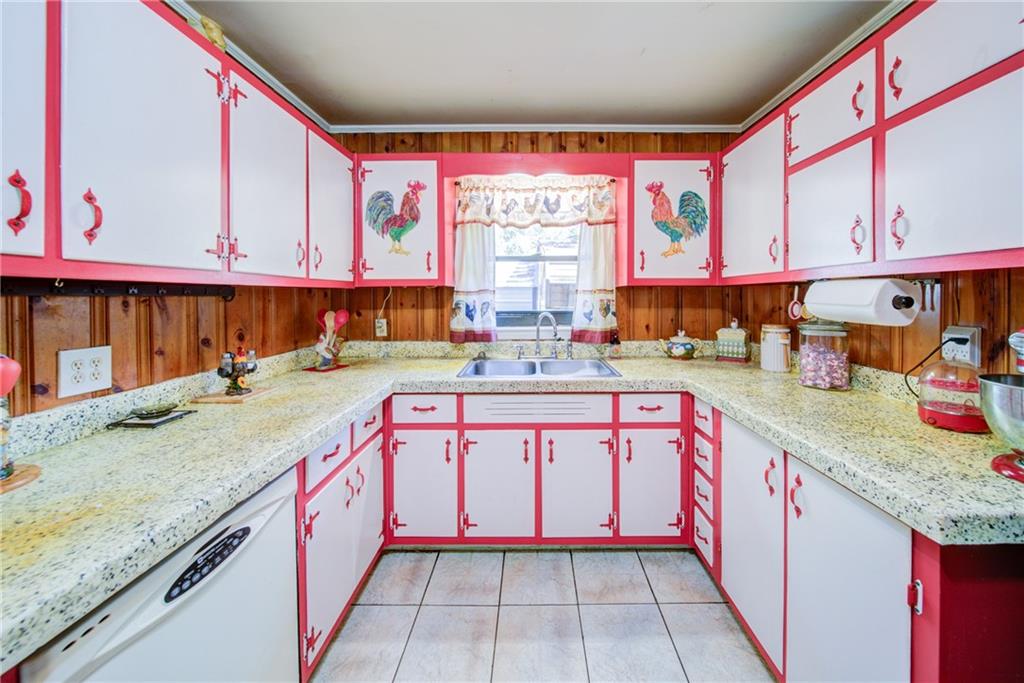 153 Dawson Forest Road