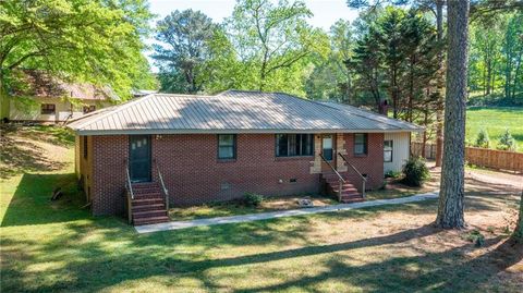 Photo of 153 Dawson Forest Road, Dawsonville, GA 30534 (MLS # 7756625)