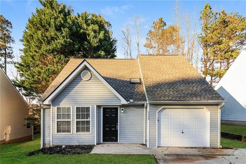 Homes For Sale - 5320 Brickleberry Way<br/> Douglas County, Douglasville, GA 30134