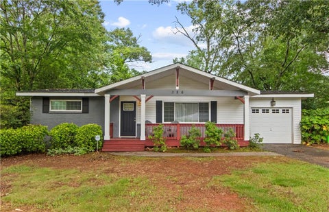 Homes For Sale - 326 Norton Circle<br/> Smyrna, GA 30082