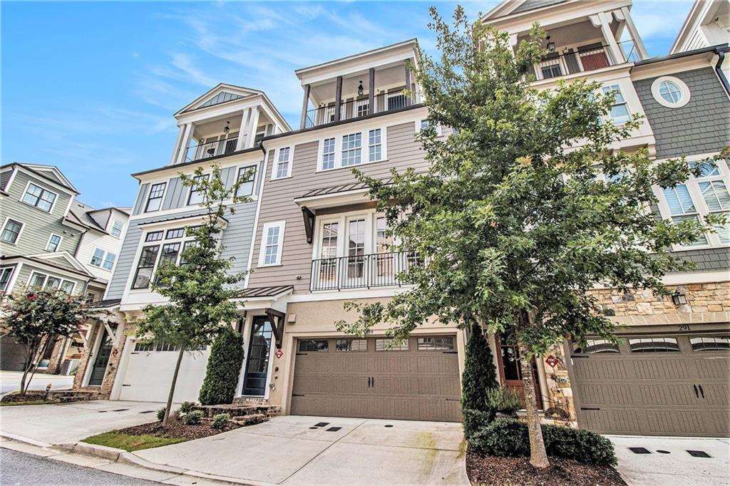 289 Heritage Lane