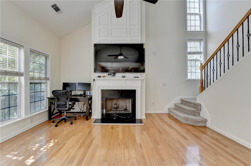 645 Earlham Drive, Suwanee, Georgia image 23