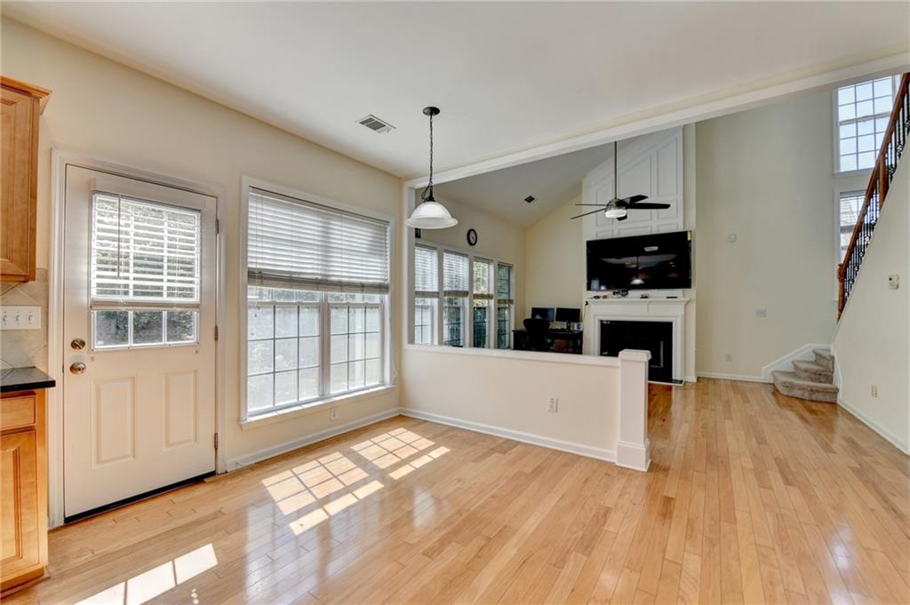 645 Earlham Drive, Suwanee, Georgia image 19