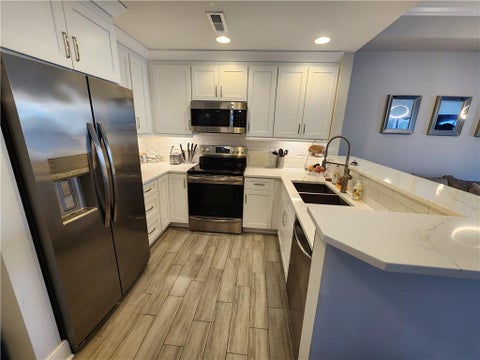 Condo For Rent - 285 Centennial Olympic Park Drive #1607<br/> Atlanta, GA 30313
