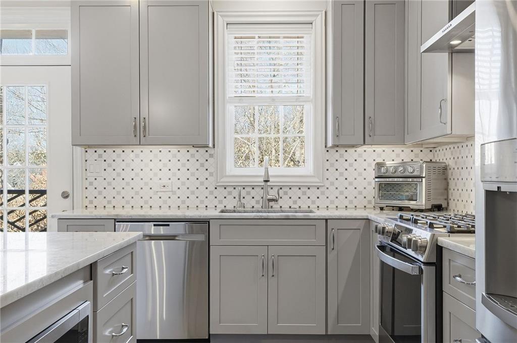 4855 Ivy Ridge Drive SE 303