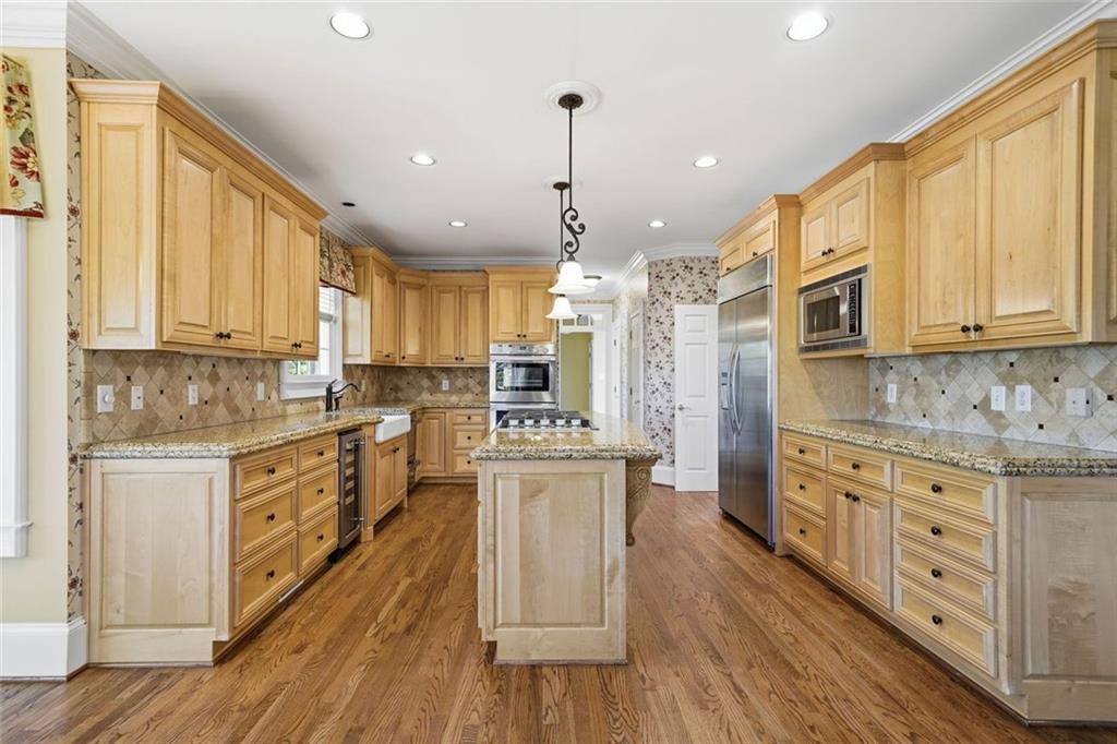 BRADSHAW FARM - Residential