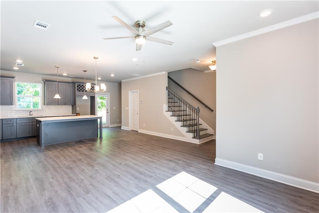 3352 Landings South Drive, Atlanta, Georgia image 7