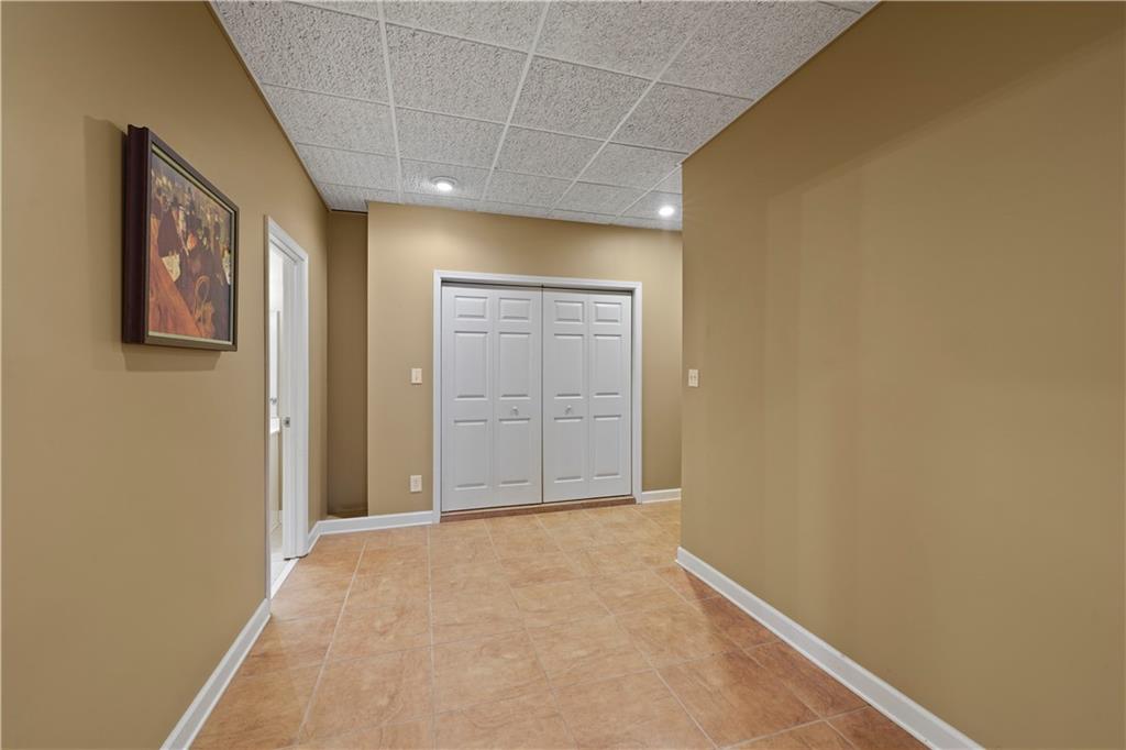610 Ashwood Court, Woodstock, Georgia image 47