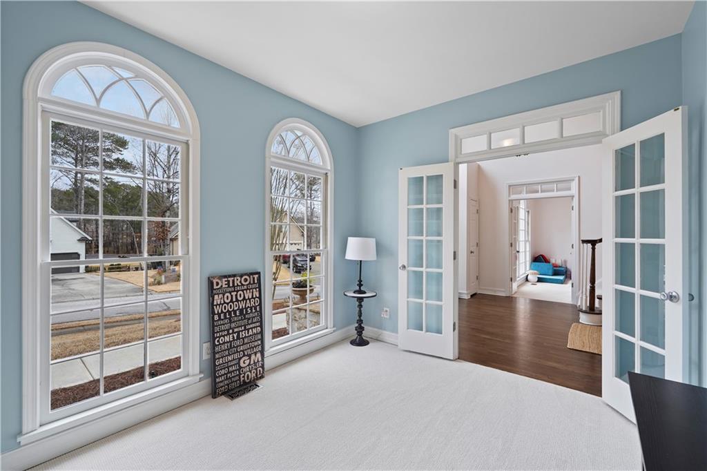 610 Ashwood Court, Woodstock, Georgia image 9