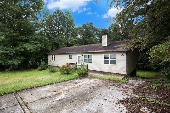 8955 Ochil Lane