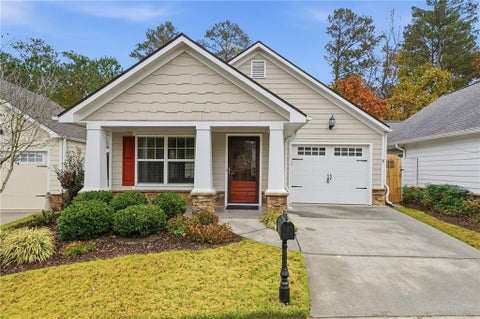Homes For Sale - 526 Arden Close<br/> Cherokee County, Woodstock, GA 30188