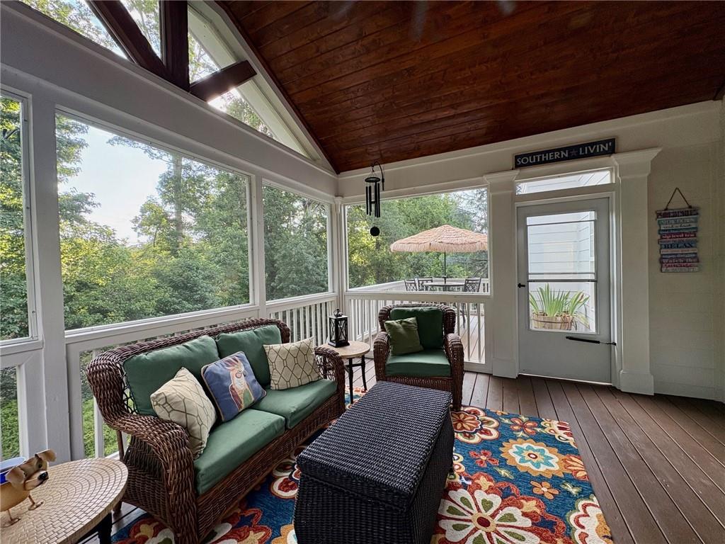 HERITAGE CREST - Residential
