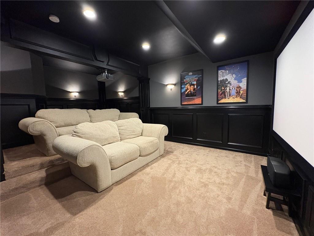HERITAGE CREST - Residential