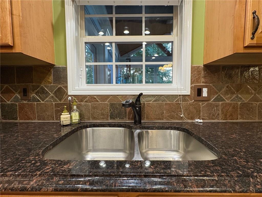 HERITAGE CREST - Residential