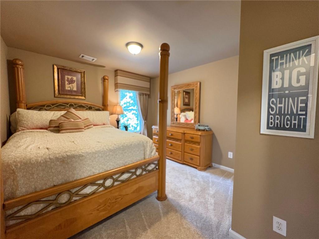 HERITAGE CREST - Residential