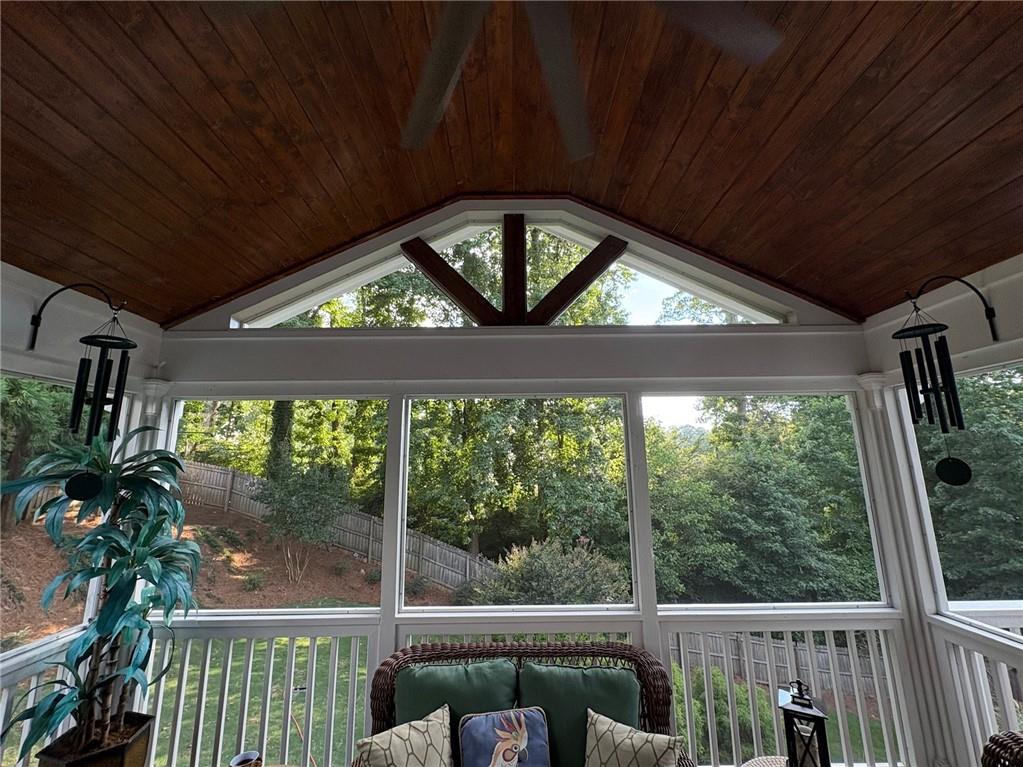 HERITAGE CREST - Residential