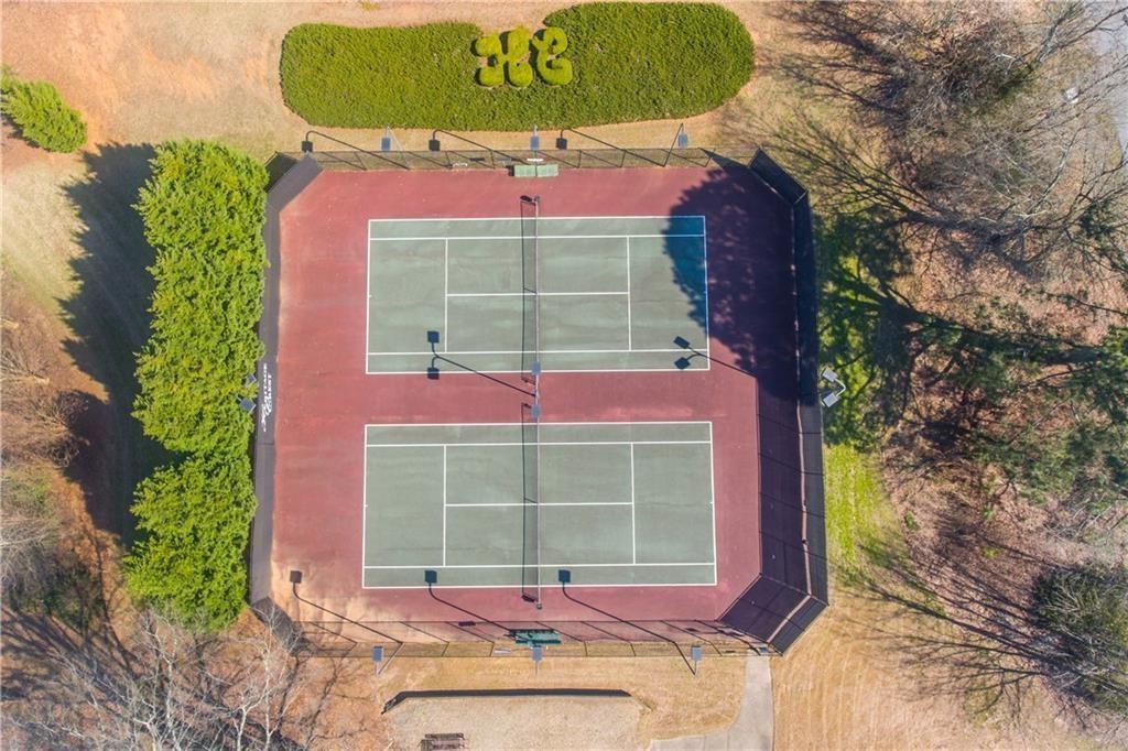 HERITAGE CREST - Residential