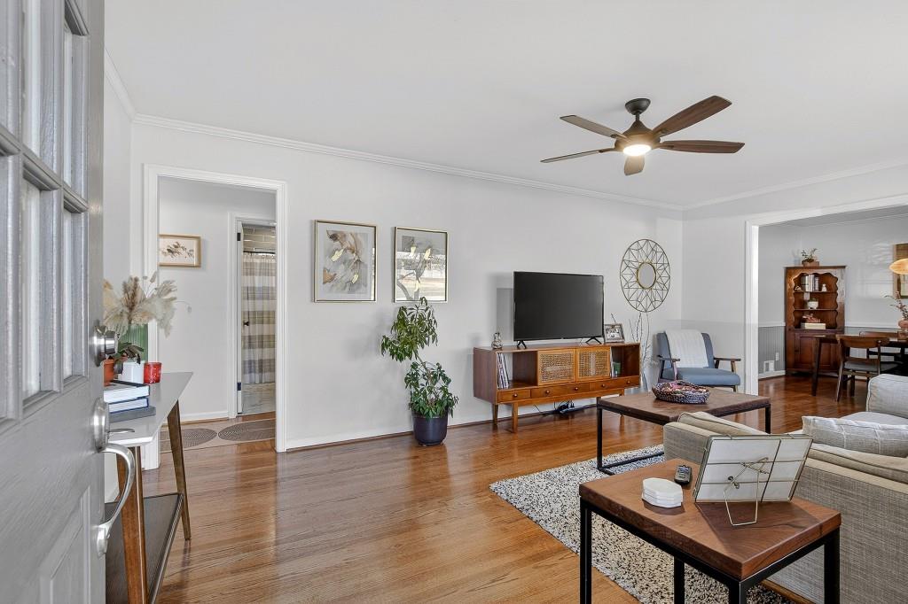 626 Rosedale Drive SE