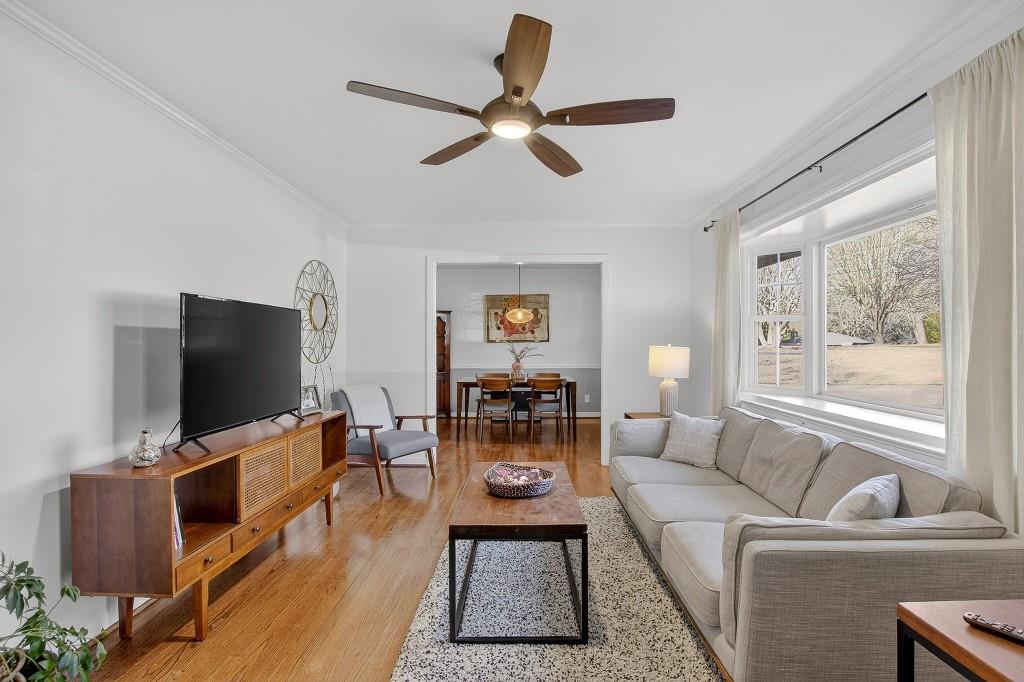 626 Rosedale Drive SE