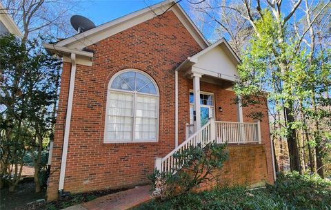 Photo of 31 Greenland Trace, Atlanta, GA 30342 (MLS # 7719829)