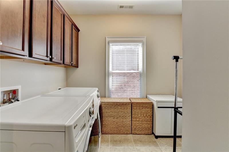 4892 Kentwood Drive, Marietta, Georgia image 30