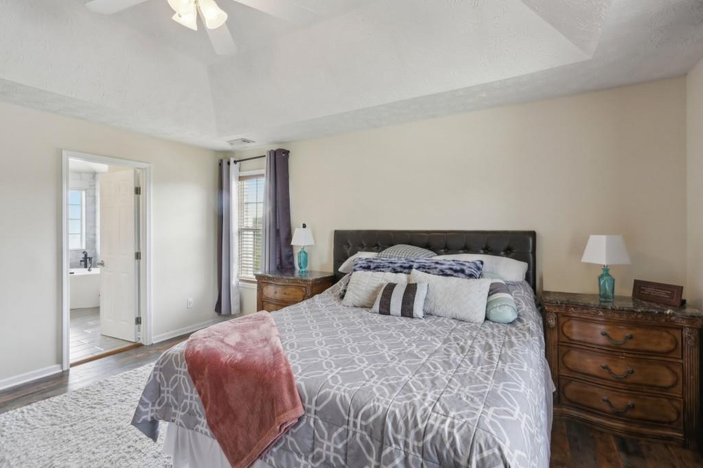 1221 Fountain Head Court