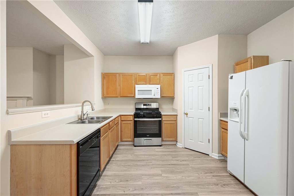 2991 GREYHAWK Lane