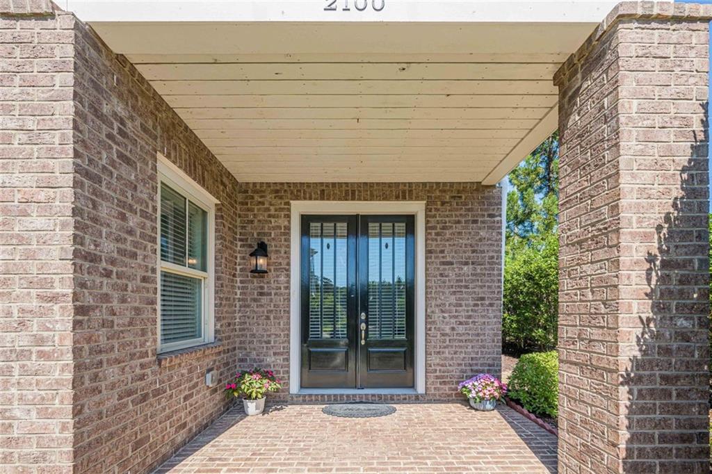 2100 Kensley Drive