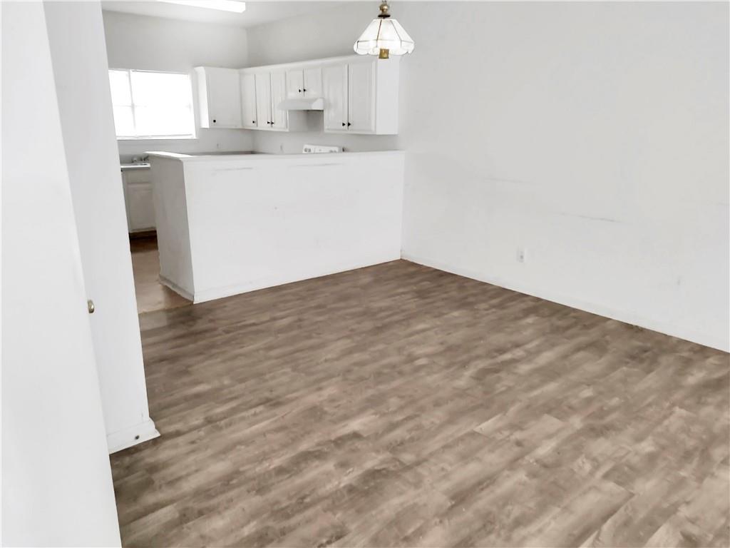 6710 Sunset Hills Boulevard