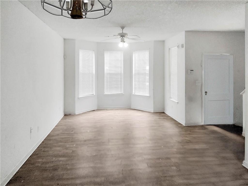 6710 Sunset Hills Boulevard