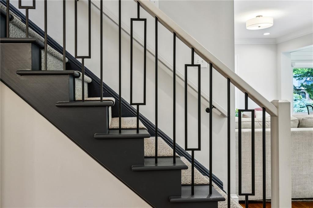 608 Sherwood Road, Atlanta, Georgia image 41